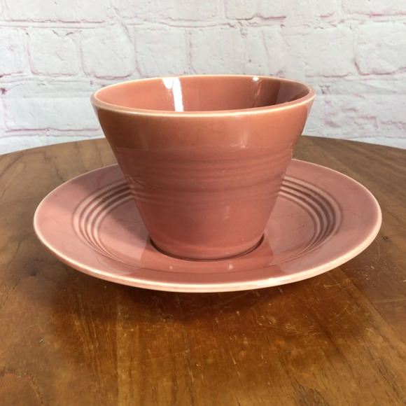 Vintage Homer Laughlin Harlequin Mauve Rose Fiesta Cup and Saucer Set - Picture 2 of 8